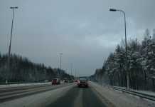 Snöyra stör trafiken