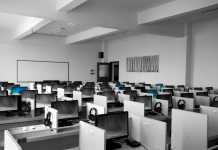 Svenska mindre populärt i studentskrivningarna