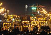 Brand härjade i Manila i natt