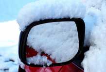 Man misstänks ha krossat backspeglar