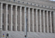 Nu börjar nya riksdagens jobb på allvar