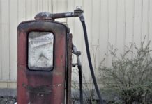 Historiskt prisras på olja – sjönk till minus 37 dollar på bara ett par timmar Bild: Kalle Grönroos