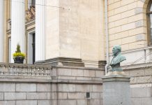 Vadå halvtidsöverläggning, och varför ska jag bry mig om rambudgeten?