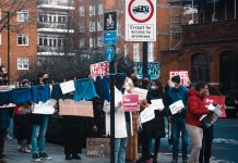 Demonstrationer till stöd för den fängslade Navalnyj