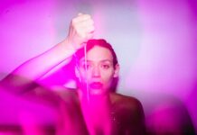 Recension: För mycket slem – jag vill fara hem