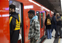 Rösten som leder oss hem metro