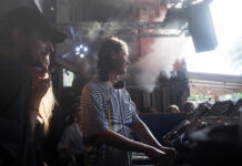 Housemusiken blomstrar och svenskarna går på rave som aldrig förr Samir Yosufi är både DJ och journalist. Bild: Kajsa Lindström