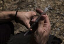 För få testas för hiv – efterfrågan på test större än tillgången